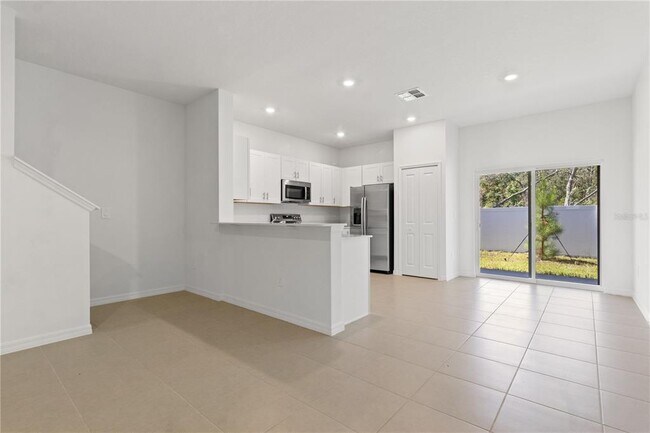 Building Photo - 36064 Risa Michele St