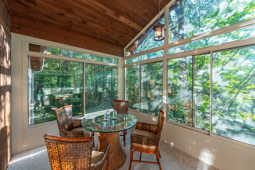 Building Photo - 1936 El Miner Dr