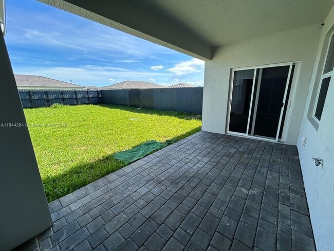 Building Photo - 16740 SW 290th Ln