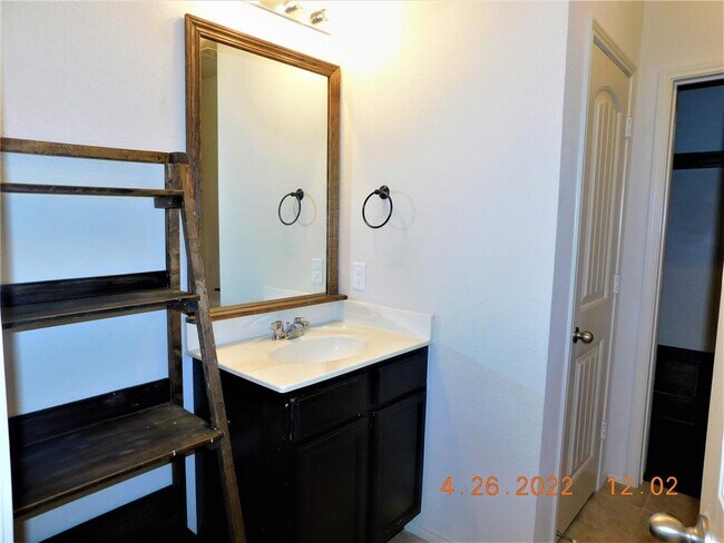 Building Photo - 4622 Cormorant Dr
