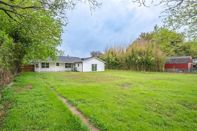 Building Photo - 7017 Briley Dr