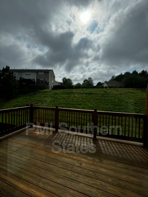 Building Photo - 419 Woodbark Ct