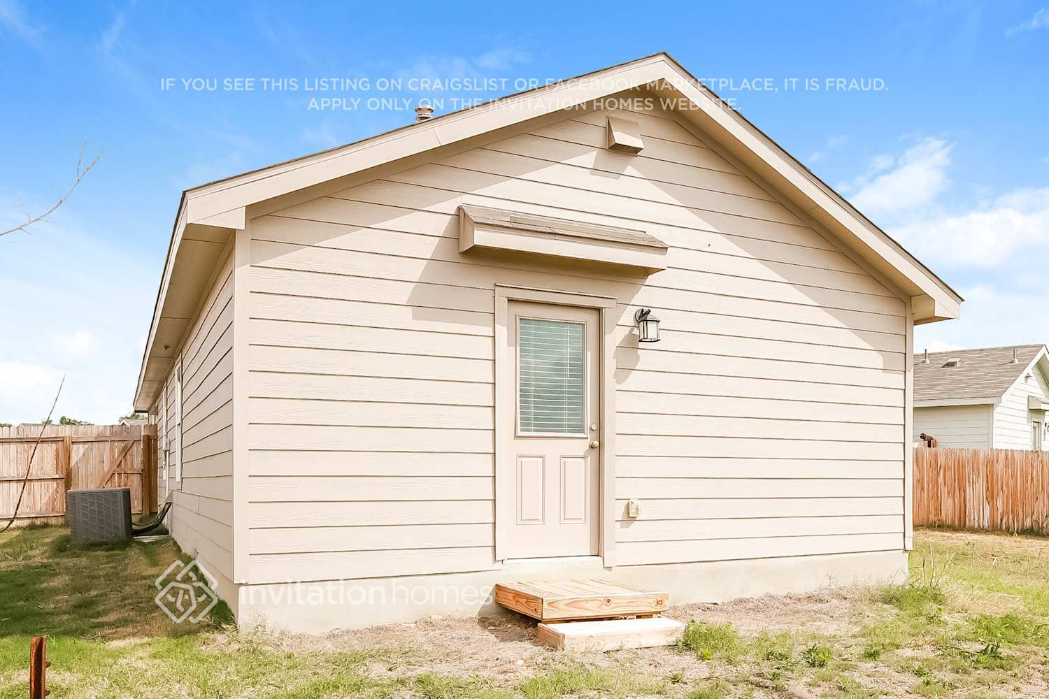 Building Photo - 14642 Source Cir
