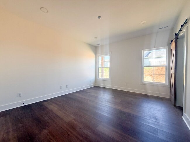 Building Photo - Brand-New 3-Bedroom Home with 2-Car Garage, Covered Porch, and Modern Finishes