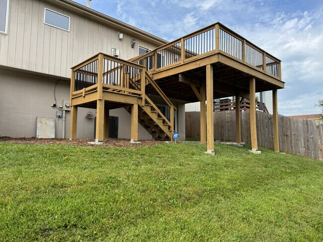 Building Photo - 4303 N 169th St