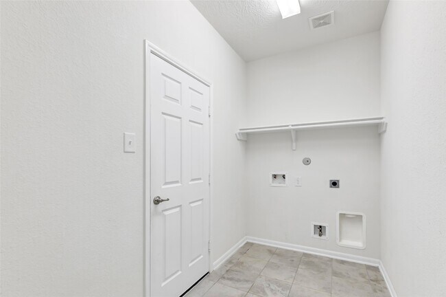 Building Photo - 15334 Rosehill Summit Ln
