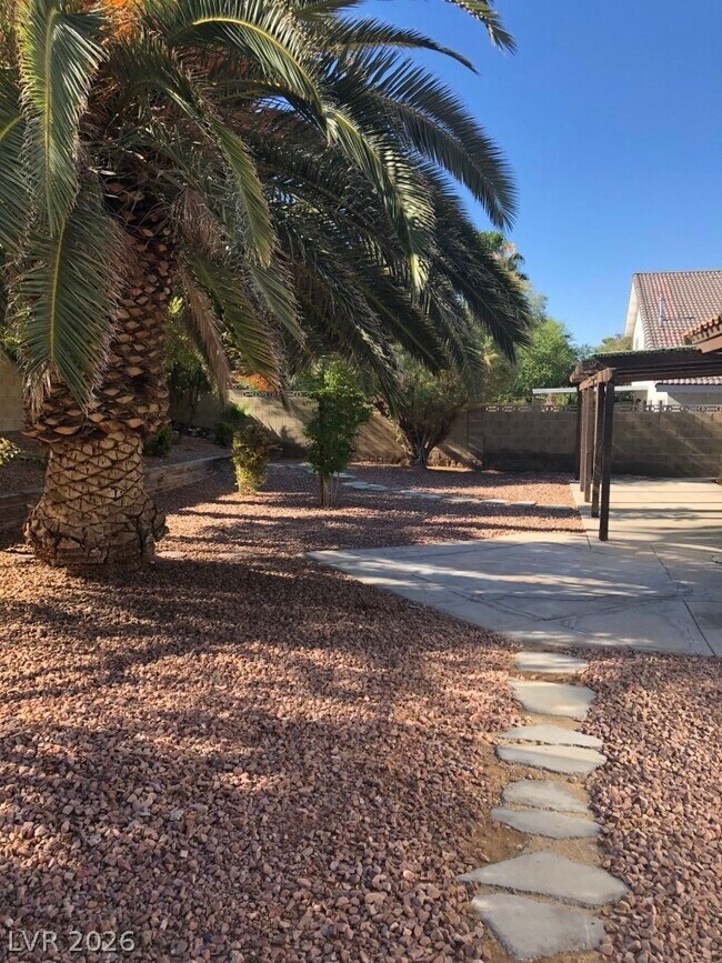 Building Photo - 2417 Doherty Way