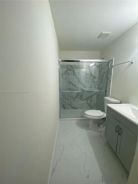 Building Photo - 8250 SW 149th Ct