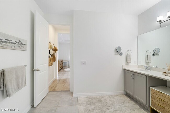 Building Photo - 14571 Topsail Dr