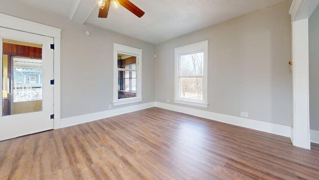 Building Photo - Beautifully Renovated 3-Bedroom Home in NE Canton
