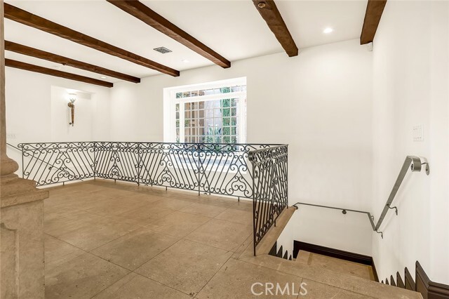 Building Photo - 1316 Beverly Grove Pl