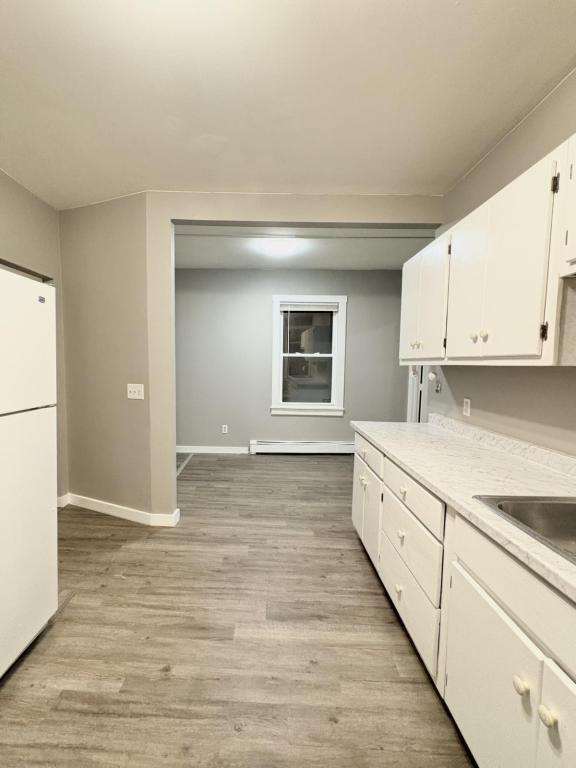 Building Photo - 38 Nichols St