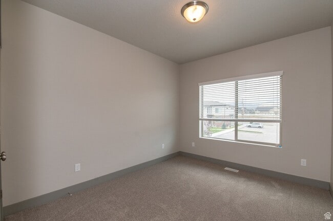 Building Photo - 12698 S 1630 W