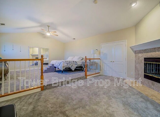 Building Photo - 1518 Southridge Ct