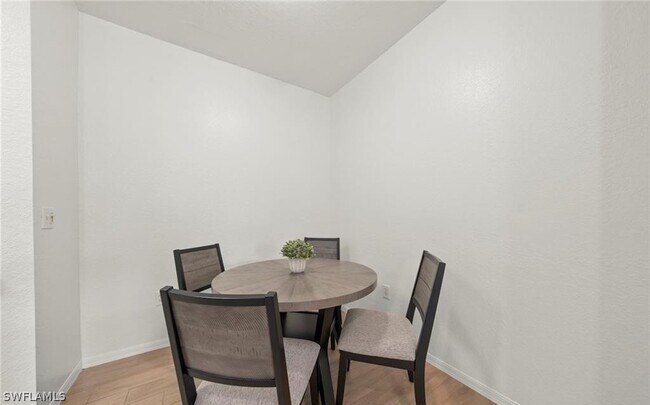 Building Photo - 23500 Walden Center Dr