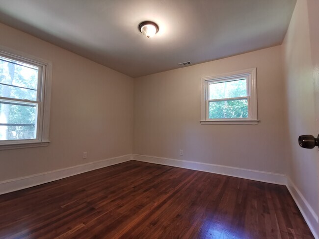 Bedroom 1 - 514 Porter St