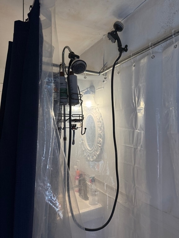 Building Photo - 21 1/2 Union St