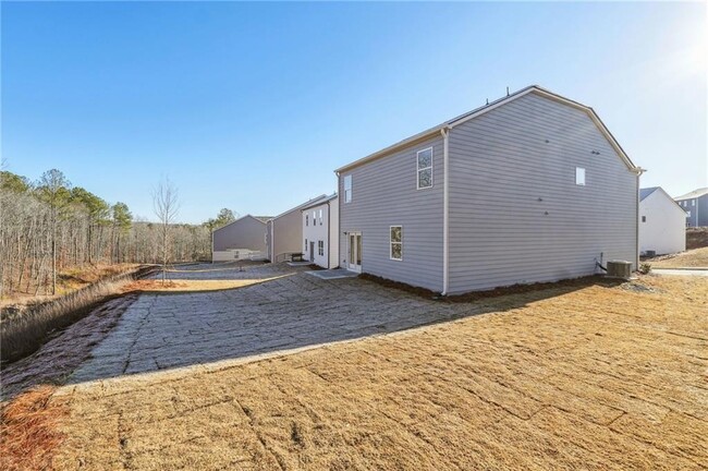 Building Photo - 207 Whitewood Dr