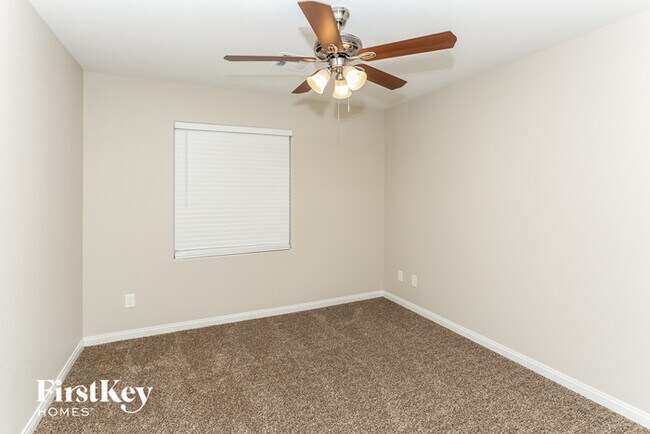 Building Photo - 9409 Hillside View Ct