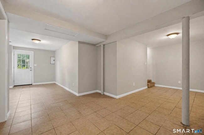 Building Photo - 224 Anns Farm Rd