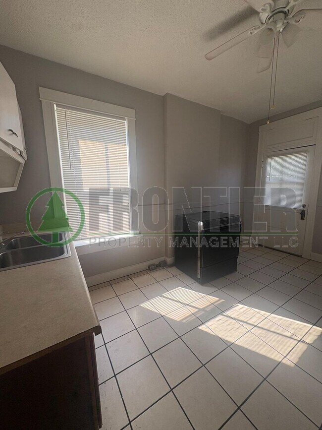 Building Photo - 4114 Osceola St