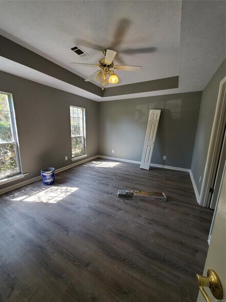 Building Photo - 515 Bridlebrook Ct