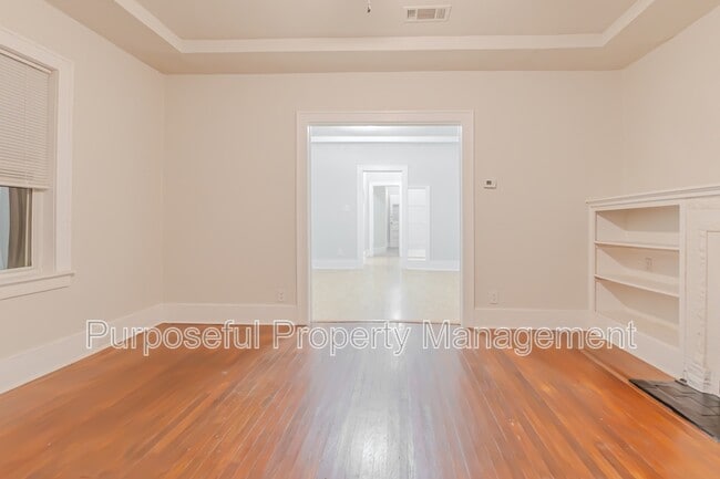 Building Photo - 1420 NW 22nd St