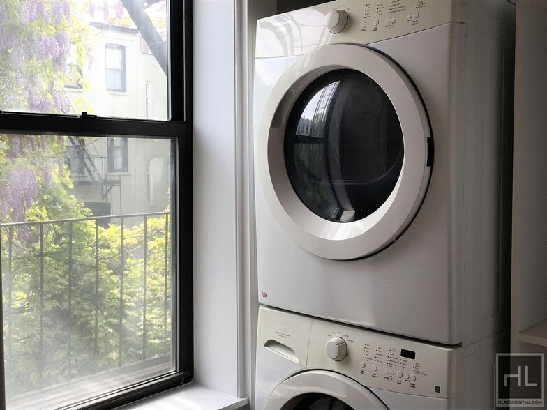 Building Photo - GARFIELD PLACE