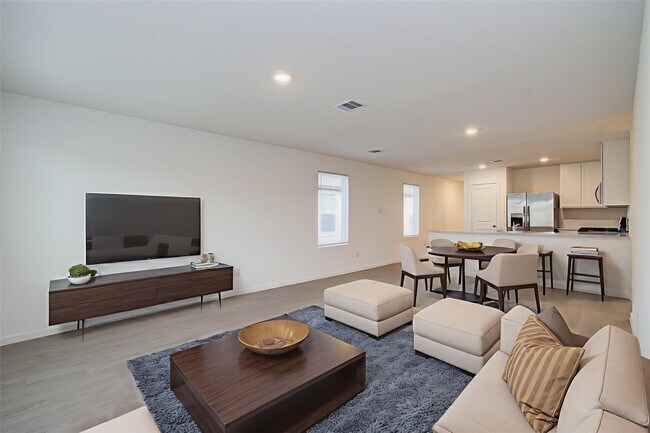 Building Photo - 25364 Carnation Ct