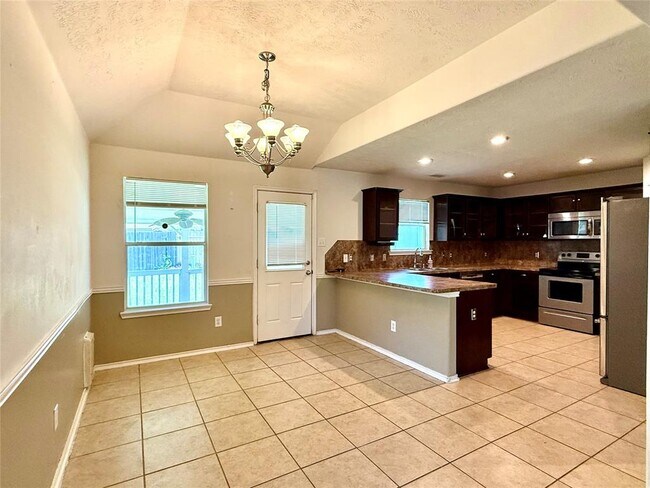 Building Photo - 4762 Lonestone Cir
