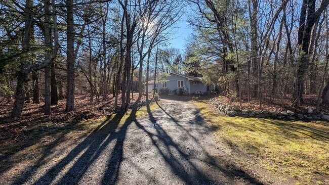 Primary Photo - 10 Sherwood Ave