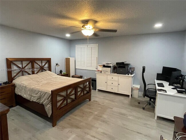 Building Photo - 7415 Coldstream Dr