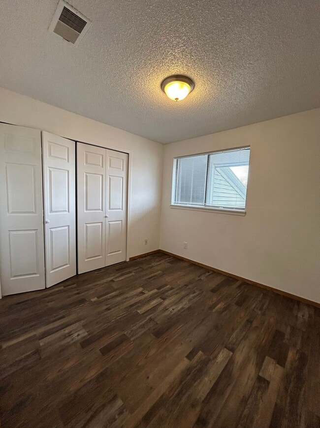Building Photo - 2 BR/1 BA Condo in Desirable Area of Wesminster, CO