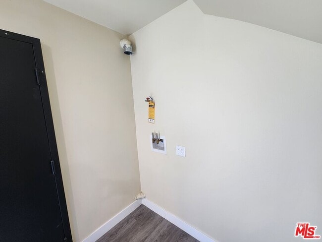 Building Photo - 7302 Mace Pl