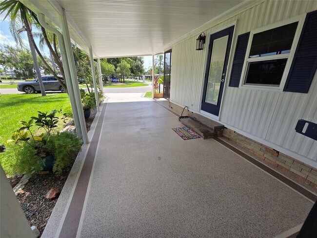 Building Photo - 4613 Tangelo Dr