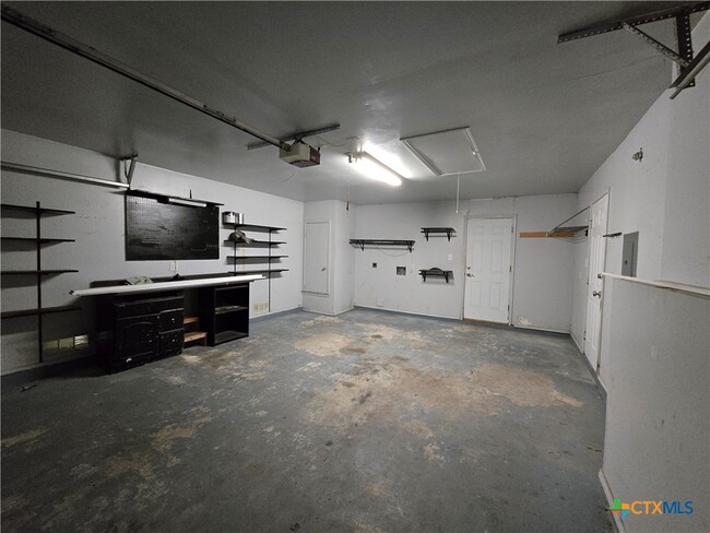 Building Photo - 2160 Cornerstone Dr