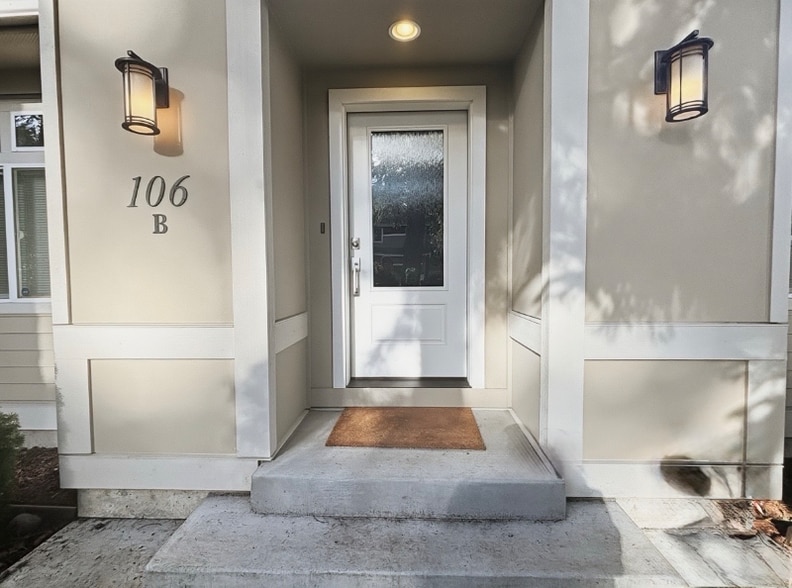 Building Photo - 106 N 140th St