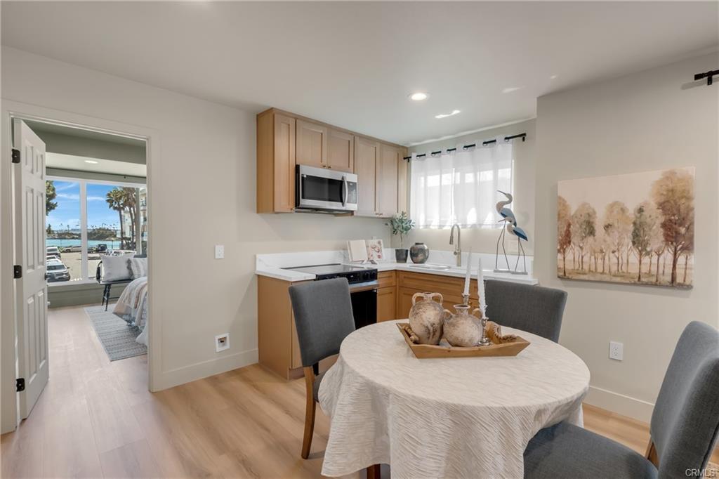 Building Photo - 1123 E Ocean Blvd