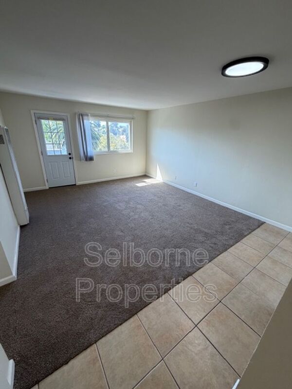 Building Photo - 407 Fairmount Ave