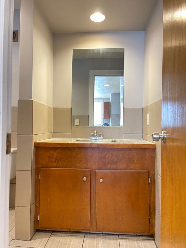 Building Photo - Florence/Minne Lusa 4 bed 2 bath house 160...