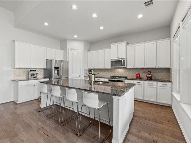 Building Photo - 17703 Olde Oaks Estate Ct