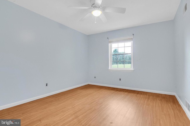 Building Photo - 306 Kidwelly Ct
