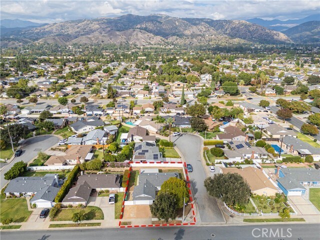 Building Photo - 419 E Payson St