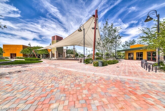 Building Photo - 2871 Rolling Brook Pl