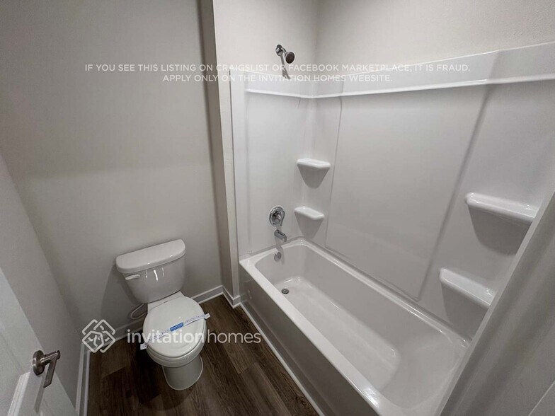 Building Photo - 18307 Wheathouse Pl