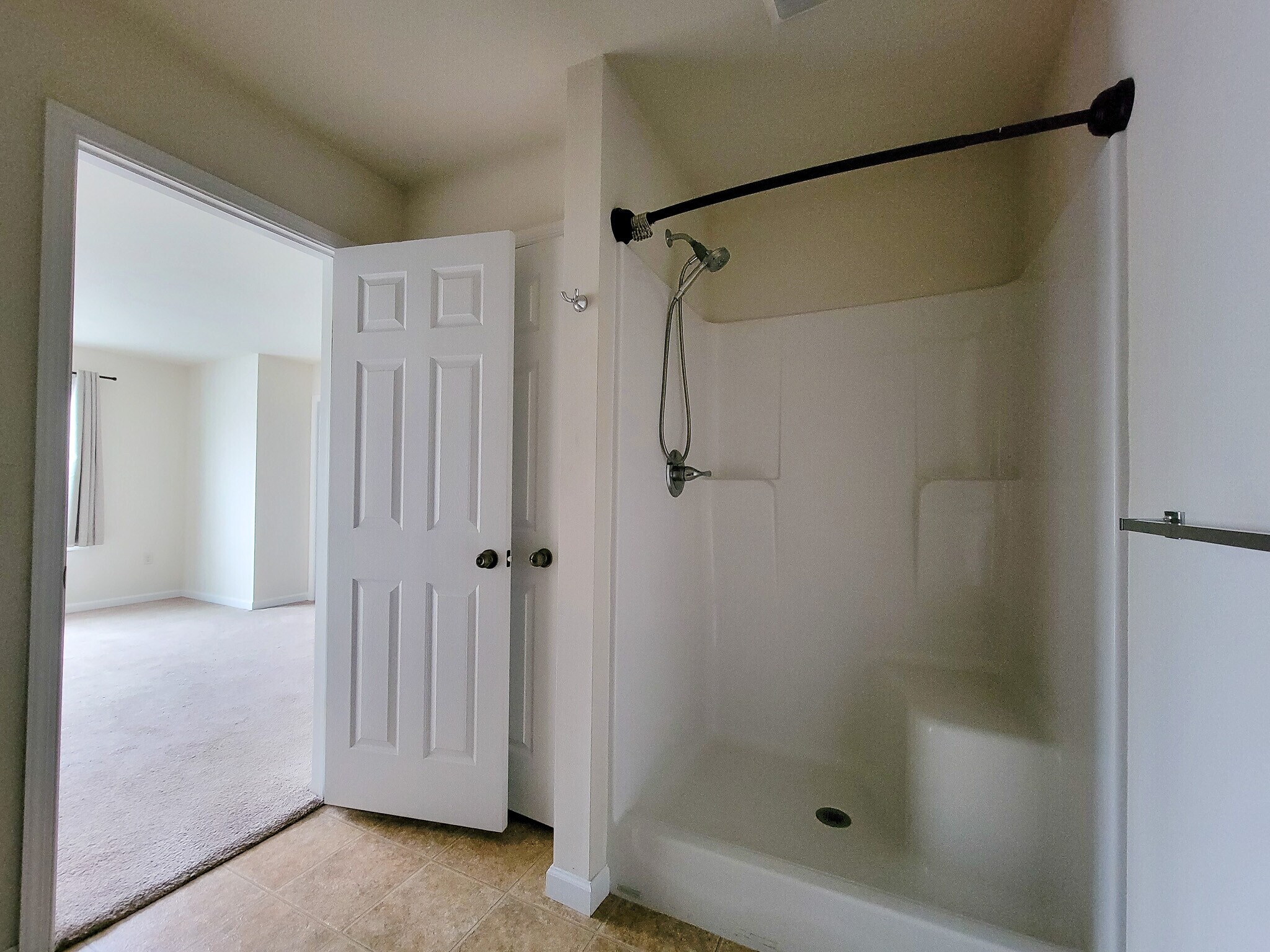 Building Photo - 134 Linda Sue Ln