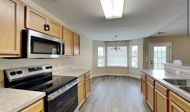 Building Photo - 437 Ruby Oaks Ln