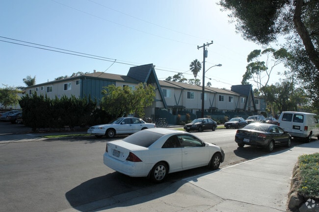 Building Photo - The Chalet