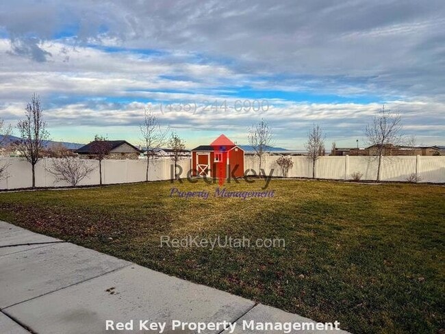 Building Photo - Apparicio Dr. Single Family Home