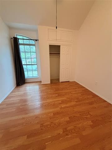 Building Photo - 2101 Meredith Ln